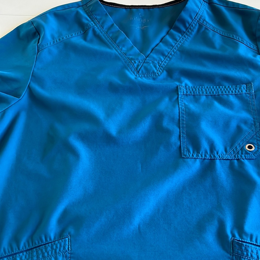 Large male scrub top
